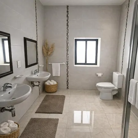 Spacious Swieqi For Families Groups Close To Paceville And St Julians *
