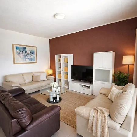 Spacious Swieqi For Families Groups Close To Paceville And St Julians
